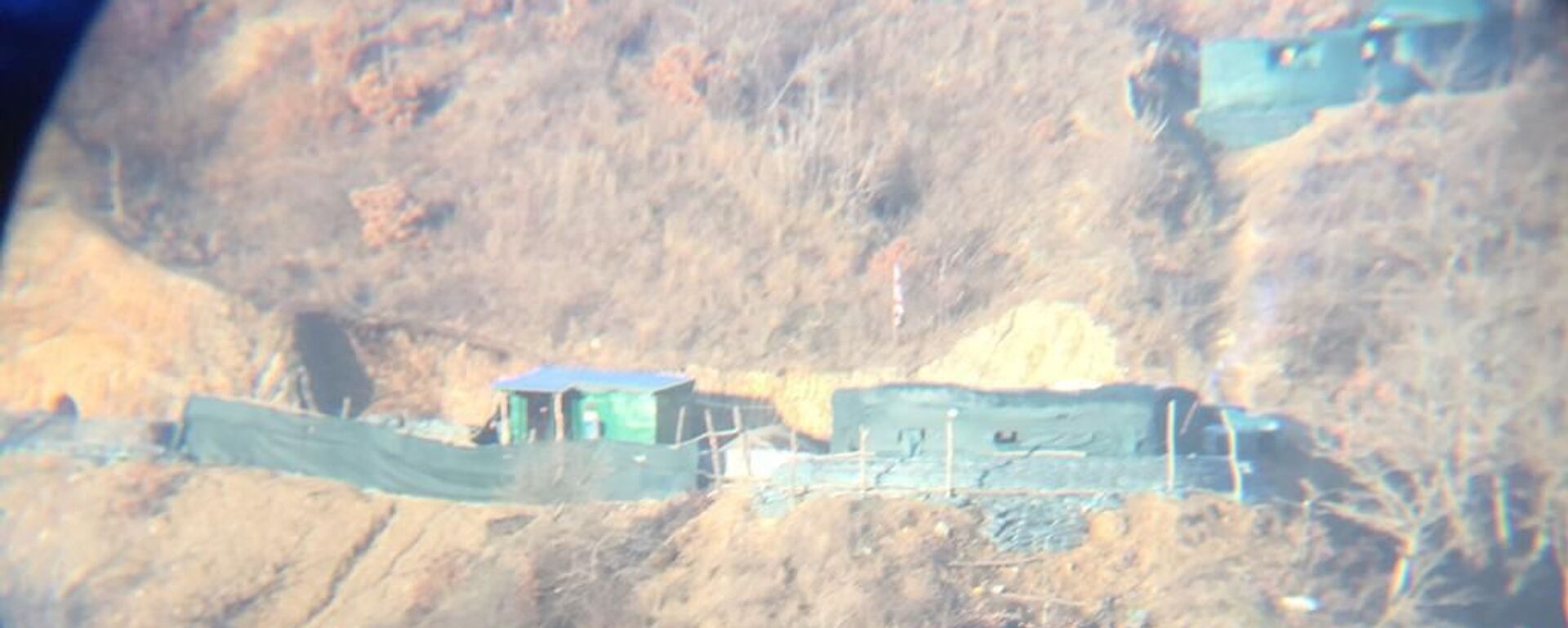 Незаконный блокпост МВД Грузии в районе села Уиста (Цнелис) - Sputnik Южная Осетия, 1920, 18.11.2025