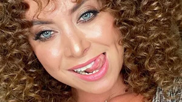 Копия Жанны: Наталья Фриске спела хит покойной сестры – видео Копия Жанны: Наталья Фриске спела хит покойной сестры – видео - Sputnik Южная Осетия