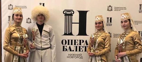 Курсанттӕ Хуссар Ирӕй акафыдысты хонгӕ ӕхсӕнадӕмон фестивалы Курсанттӕ Хуссар Ирӕй акафыдысты хонгӕ ӕхсӕнадӕмон фестивалы - Sputnik Хуссар Ирыстон
