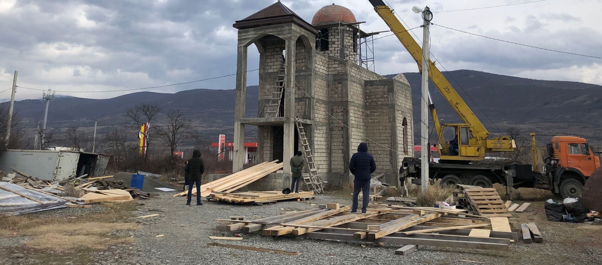 Строительство православного храма в Цхинвале  - Sputnik Южная Осетия, 1920, 31.12.2019