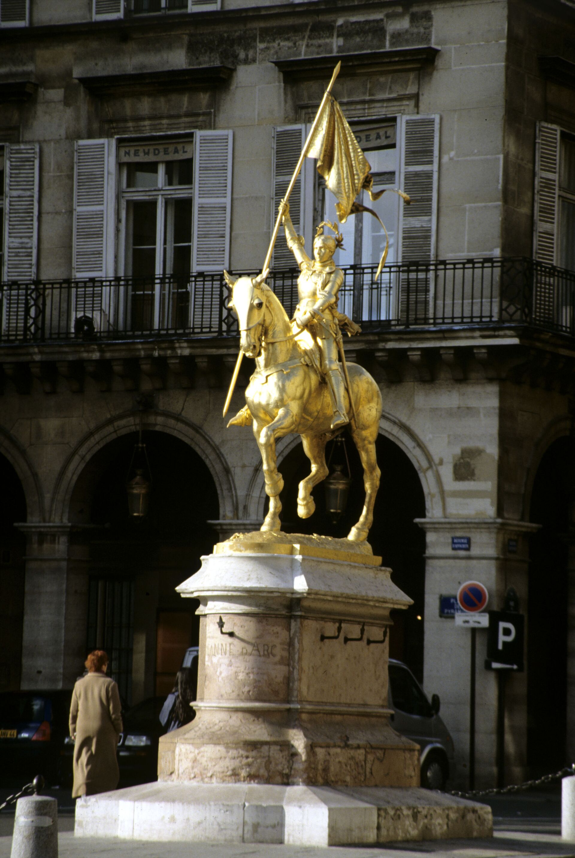 Памятник Жанне Д'Арк в Париже - Sputnik Южная Осетия, 1920, 29.05.2022