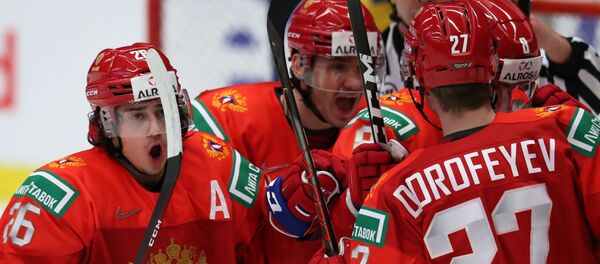 Хоккей. Молодежный чемпионат мира. Полуфинал. Матч Швеция — Россия - Sputnik Южная Осетия