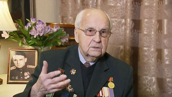 Ветеран Великой Отечественной войны раскритиковал статью премьера Польши об освобождении Освенцима - Sputnik Южная Осетия