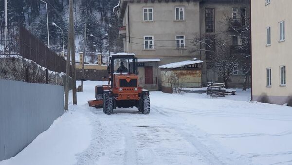  В высокогорных селах Южной Осетии расчистили дороги  - Sputnik Южная Осетия