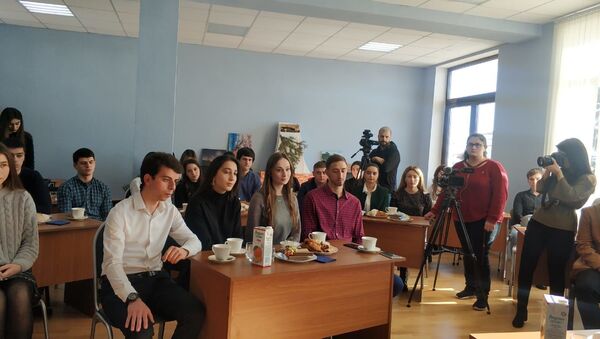 Встреча Анатолия Бибилова со студентами в ЮОГУ - Sputnik Южная Осетия