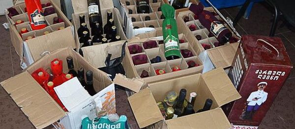 Незаконная продажа алкоголя из Грузии в РЮО Незаконная продажа алкоголя из Грузии в РЮО - Sputnik Южная Осетия