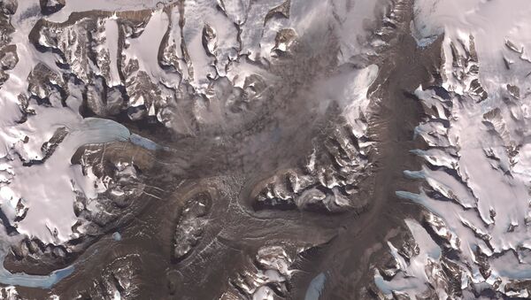 Сухие долины Мак-Мердо в Антарктиде, снятые из космоса - Sputnik Южная Осетия