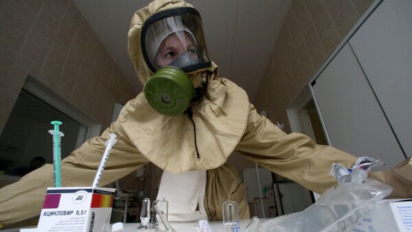 Отработка действий на случай поступления больных, инфицированных Эболой. Архивное фото - Sputnik Южная Осетия