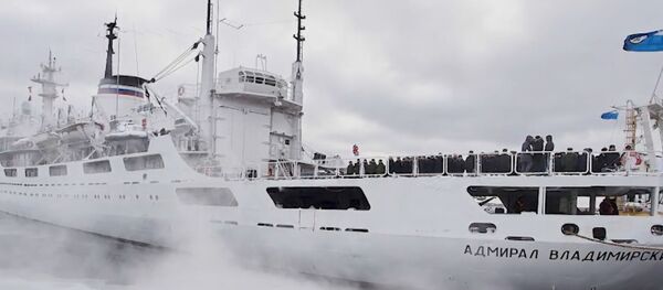 200-летие открытия Антарктиды: экспедиция ВМФ России прибыла к берегам континента 200-летие открытия Антарктиды: экспедиция ВМФ России прибыла к берегам континента - Sputnik Южная Осетия