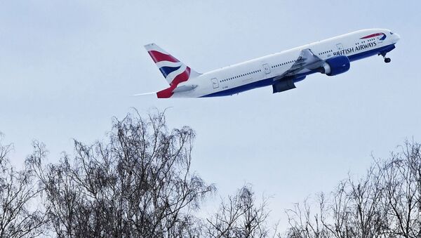 Самолет авиакомпании British Airways во время взлета  - Sputnik Южная Осетия